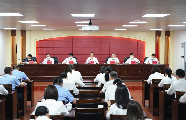 阳江法院迅速掀起学习宣传贯彻党的二十大精神热潮